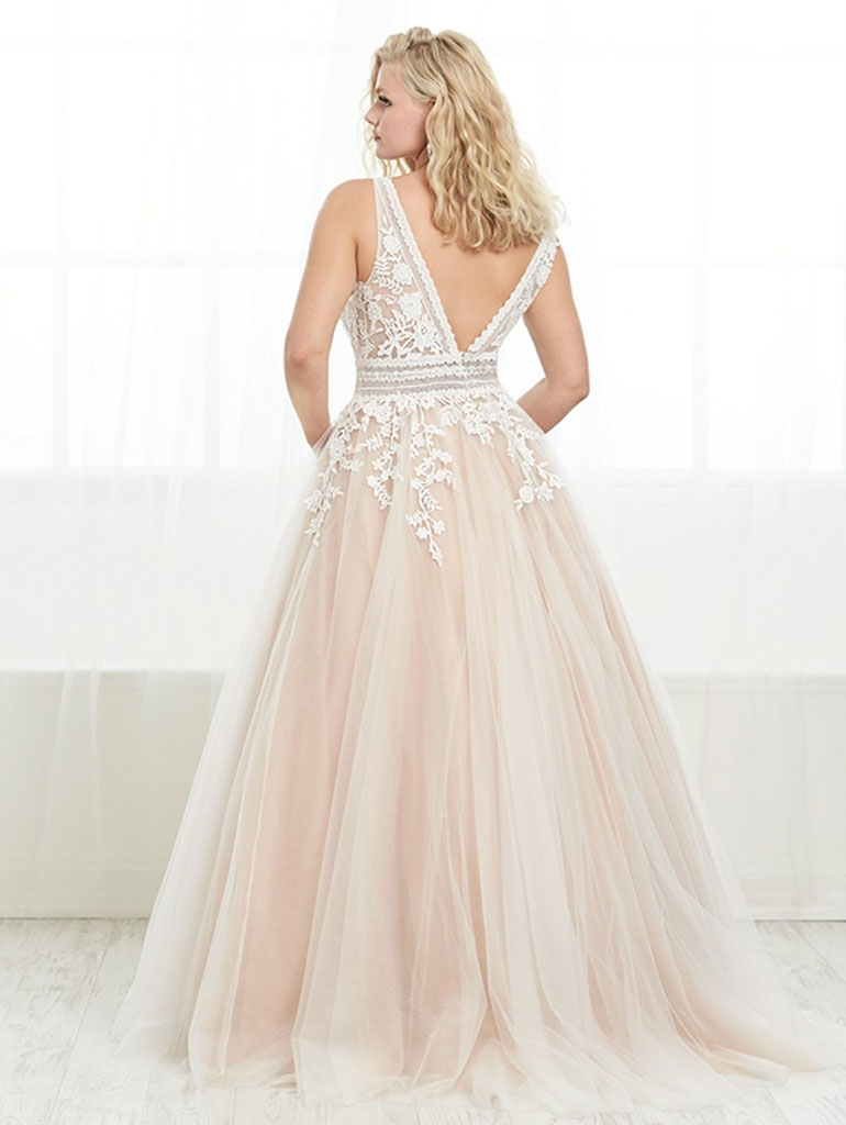 Tiffany Designs Plus Style 16444